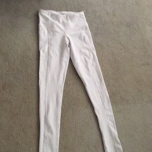 White  XS Leggings  . 90 DEGREE by Reflex  NWT .